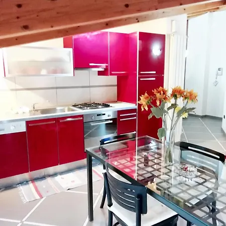 Modern In Of 100 M² With Terrace Apartment