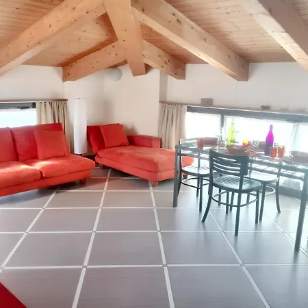 Modern In Of 100 M² With Terrace Appartement